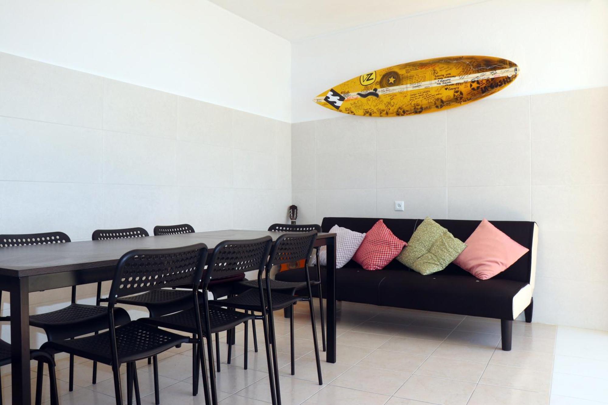 Jjs Yard 2 Hostel Lagos Ngoại thất bức ảnh