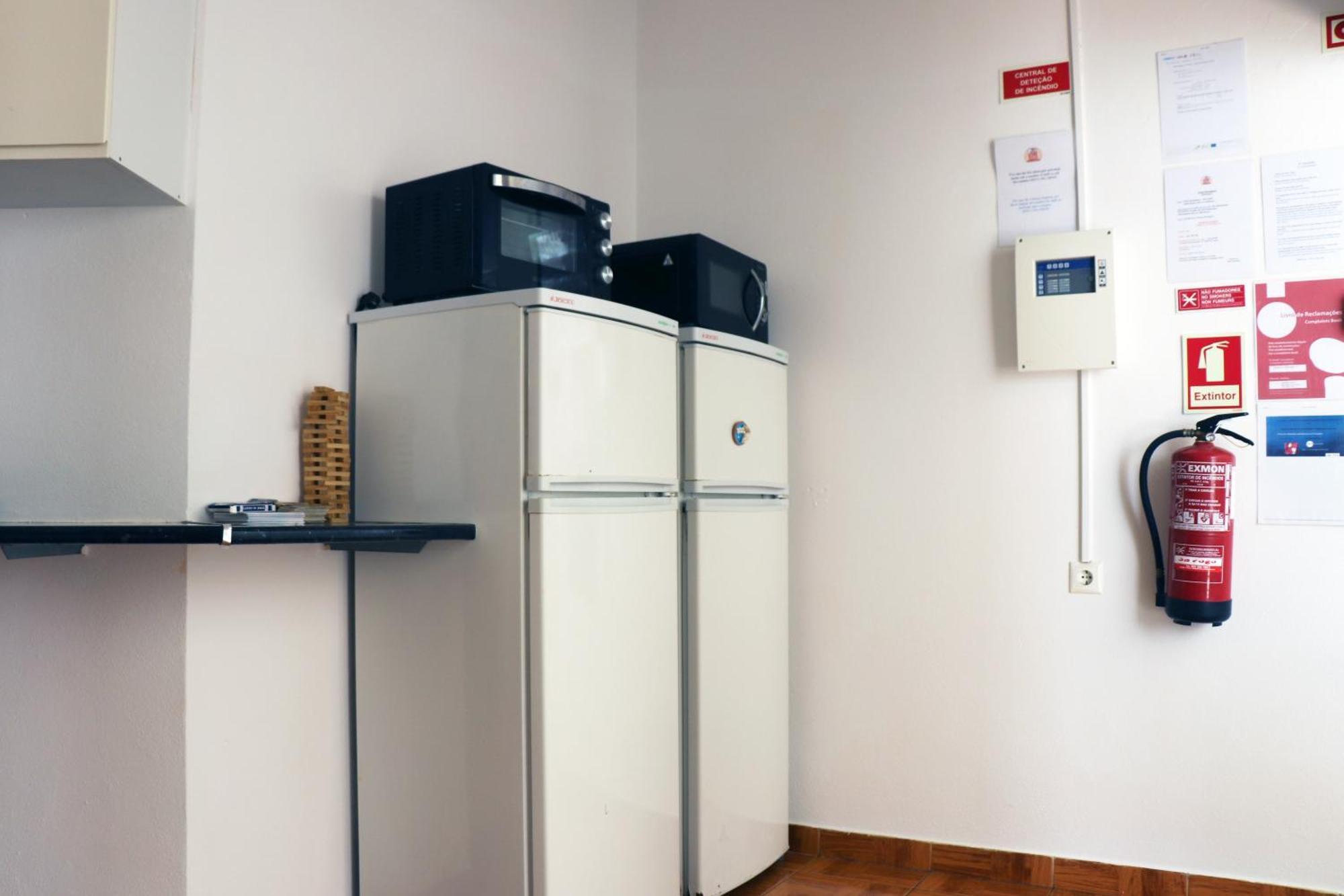 Jjs Yard 2 Hostel Lagos Ngoại thất bức ảnh